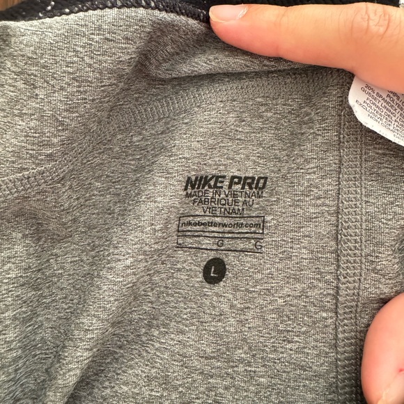 Nike Pro Leggings - Picture 4 of 5